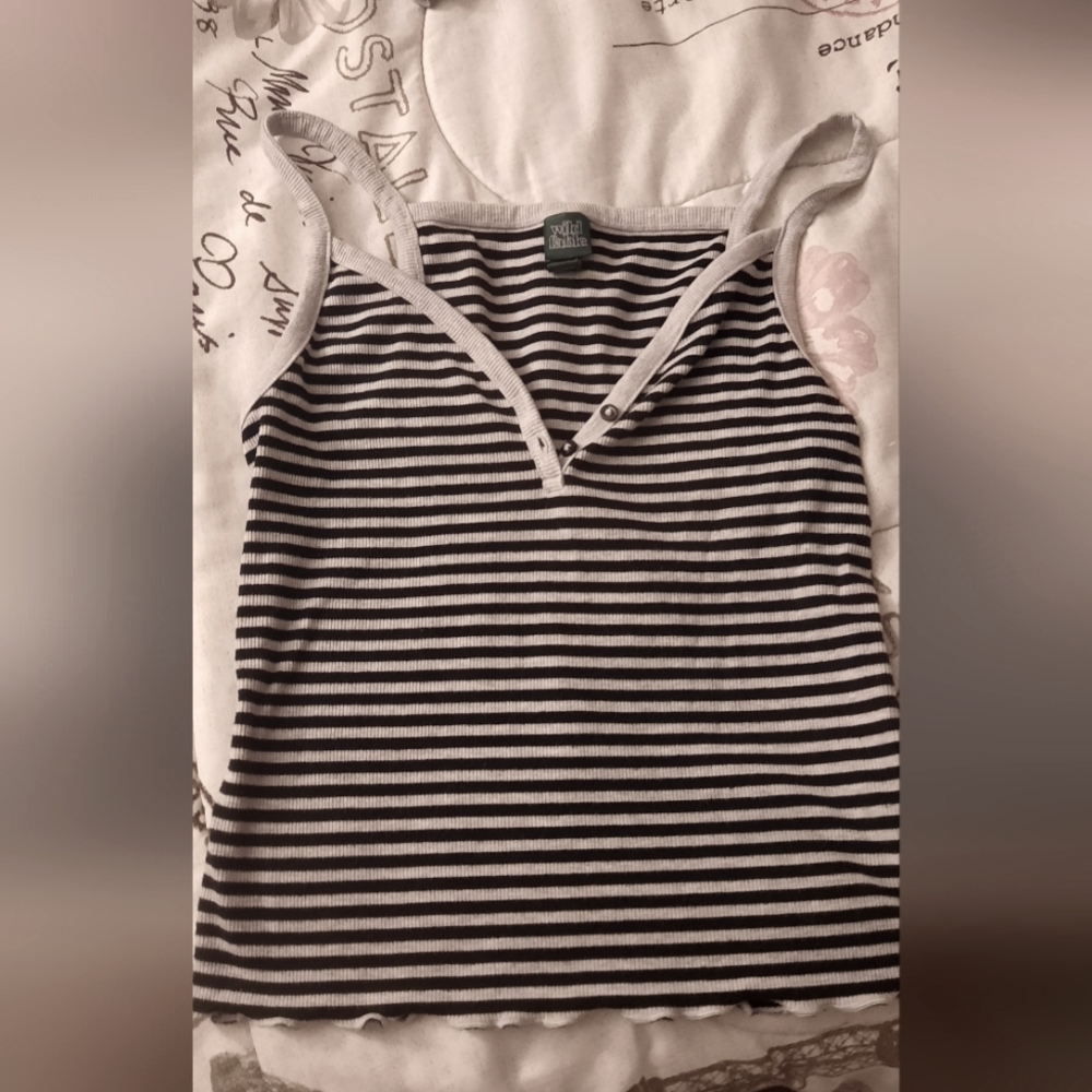 Y2K Style Punk Grunge Emo Striped Black and White Cropped Tank Top
